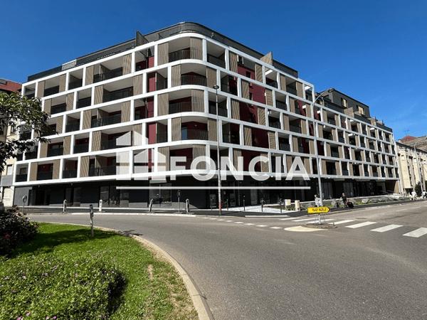 Location Appartement 2 pièces 41.6 m² - 72 BIS RUE AUX ARENES Metz - Sablon 57000