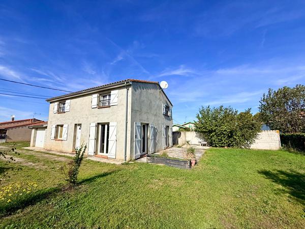 SAVERDUN : MAISON T5 A VENDRE AVEC JARDIN ET GARAGE