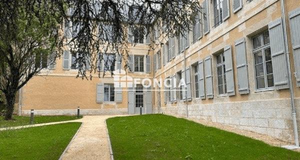 Location Appartement 4 pièces 81.34 m² - Poitiers 86000