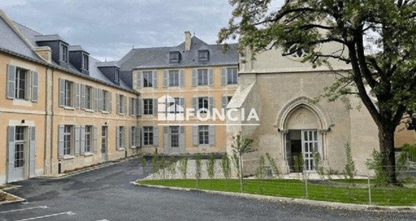 Location Appartement 4 pièces 81.34 m² - Poitiers 86000