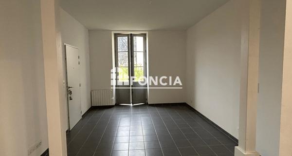 Location Appartement 4 pièces 81.34 m² - Poitiers 86000