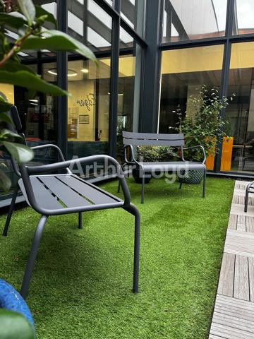 Bureaux à louer à Croix dans La Tour Edgar avec parking privatif