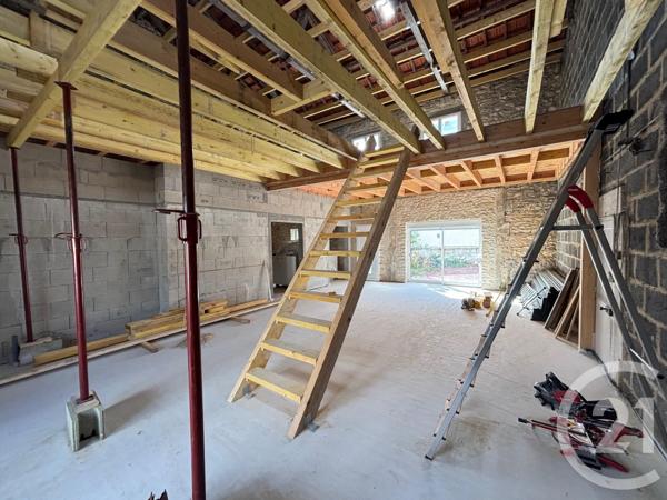 Maison à vendre  8 pièces - 250 m2 RUELLE SUR TOUVRE - 16