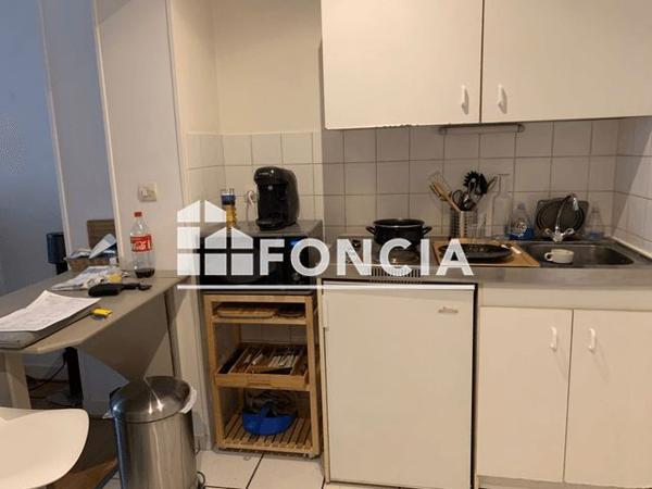 Location Studio 29.61 m² - 16/18 RUE DE STRASBOURG Caen 14000