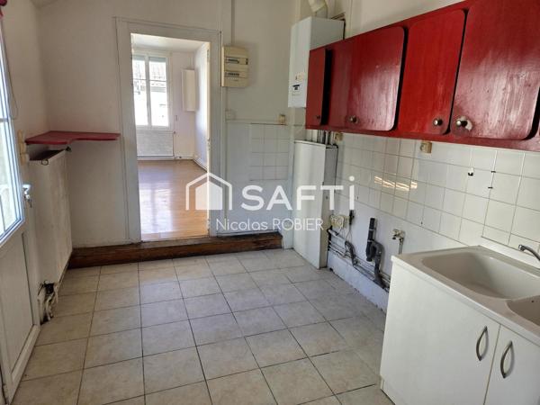Plain pied deux chambres jardinet et cave proche gare !