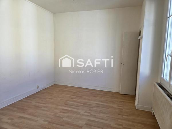 Plain pied deux chambres jardinet et cave proche gare !