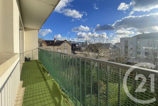 Appartement F3 à vendre  3 pièces - 65,70 m2 ST MAUR DES FOSSES - 94