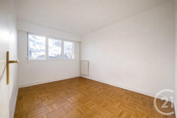 Appartement F3 à vendre  3 pièces - 65,70 m2 ST MAUR DES FOSSES - 94