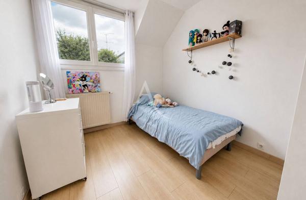 Maison Roissy En Brie 5 pièce(s) 87.9 m2