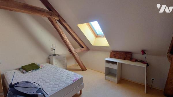 MAISON ANCIENNE AVEC DEPENDANCE