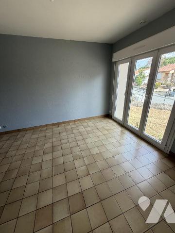 La Séguinière : MAISON SUR SOUS-SOL 