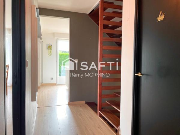 ? Nouveauté à ne pas manquer ! Découvrez cette belle maison de 95 m² entièrement rénovée,  jardin exposé plein Sud.