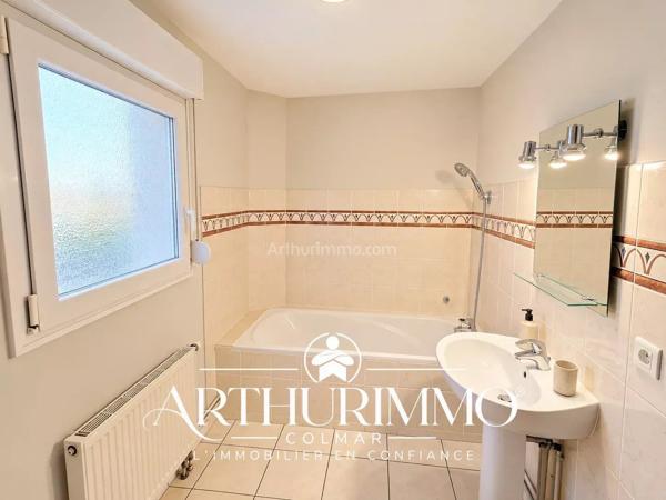 Vente                                                      Appartement
                        
                     1 pièces                      43 m2                     à Colmar