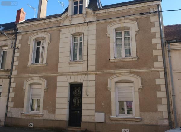 Maison de ville à vendre à Châtellerault dans la Vienne (86100), ref : 86024-MAIS2329   
Centre-ville