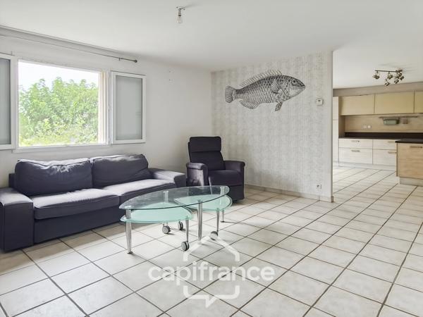 Maison à vendre 4 pièces ROQUEMAURE (30)-107m²-terrain 1540m² avec piscine et grand garage
