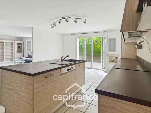 Maison à vendre 4 pièces ROQUEMAURE (30)-107m²-terrain 1540m² avec piscine et grand garage