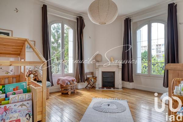 Maison à vendre 10 pièces 223 m² Les Pavillons-sous-Bois