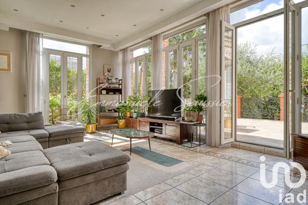 Maison à vendre 10 pièces 223 m² Les Pavillons-sous-Bois