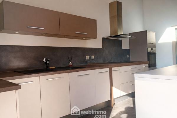 Appartement 105 m² à Le Cannet-des-Maures 83340