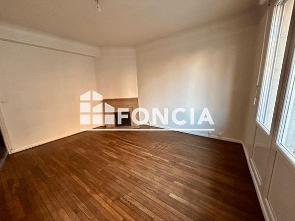 Location Appartement 2 pièces 54.76 m² - 1 BIS RUE VICTOR HUGO Lisieux 14100