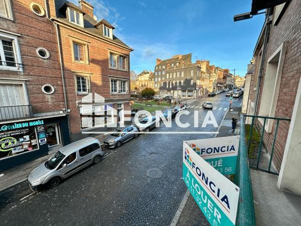 Location Appartement 2 pièces 54.76 m² - 1 BIS RUE VICTOR HUGO Lisieux 14100