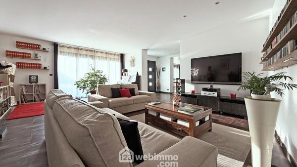 Maison d'architecte 125 m² à Ormesson-sur-Marne 94490