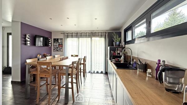 Maison d'architecte 125 m² à Ormesson-sur-Marne 94490