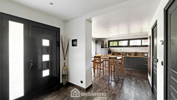 Maison d'architecte 125 m² à Ormesson-sur-Marne 94490