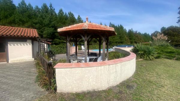 Propriété 2 habitations - Maison - Landaise - Piscine - Ecuries - 3ha (hectares) - Landes (40) - Aquitaine