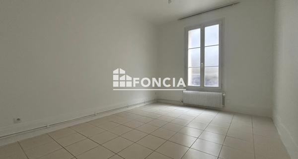 Location Studio 24.19 m² - Maisons-laffitte 78600