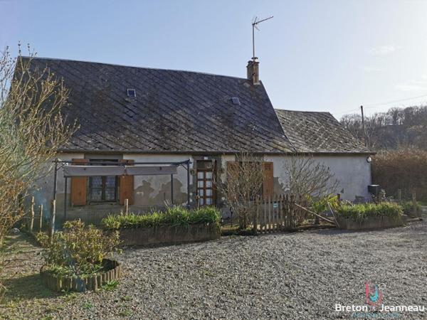 Fermette à rénover sur près de 10 ha à Vimartin sur Orthe