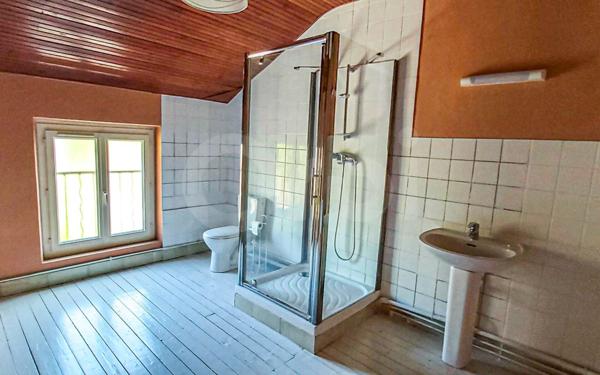 Maison à vendre    6 pièces •  Vaux-sur-Seine