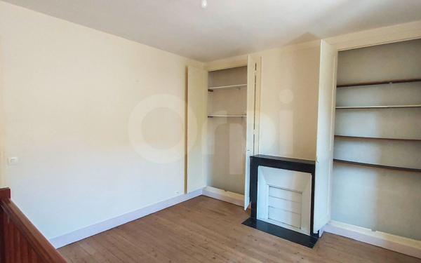 Maison à vendre    6 pièces •  Vaux-sur-Seine