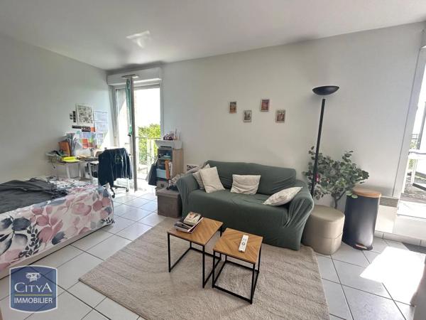 Appartement à louer 1 pièce 28.18m² Tours (37200)