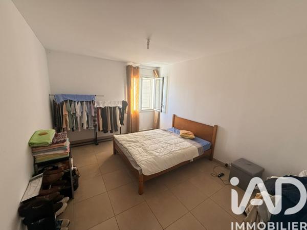 Immeuble à vendre 727 m² Saint-Pierre