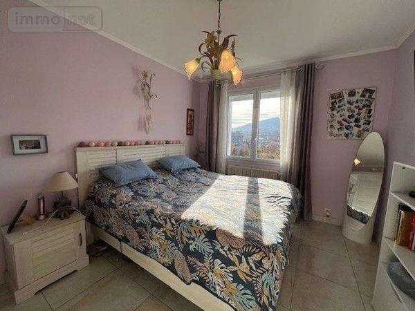 Maison individuelle à vendre à Chambéry en Savoie (73000), ref : 73001-72   
Proche de la ville