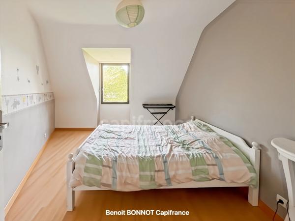 PLEUVEN – Maison familiale de 230 m² avec 6 chambres, suite parentale et espace indépendant
