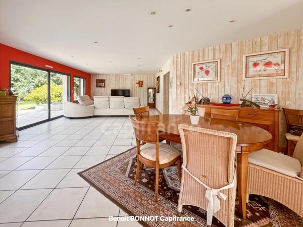 PLEUVEN – Maison familiale de 230 m² avec 6 chambres, suite parentale et espace indépendant