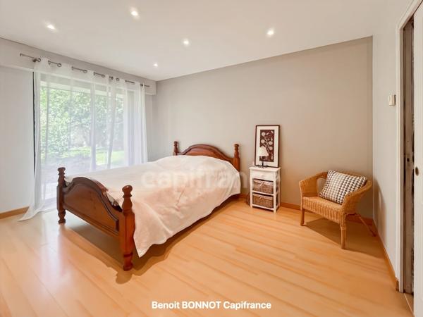 PLEUVEN – Maison familiale de 230 m² avec 6 chambres, suite parentale et espace indépendant