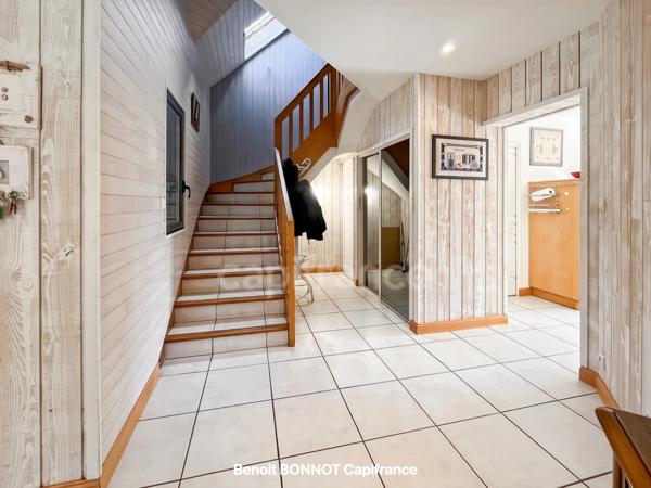 PLEUVEN – Maison familiale de 230 m² avec 6 chambres, suite parentale et espace indépendant