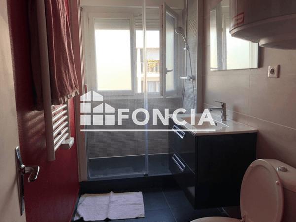 Location Appartement meublé 2 pièces 47.16 m² - 42 RUE BELLEFONTAINE Lorient 56100