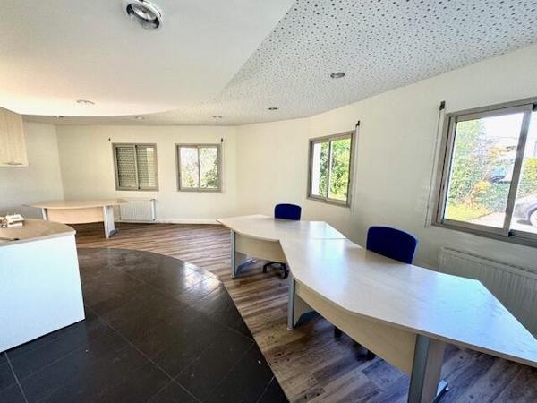 Local d'activité idéalement situé ST BRIEUC