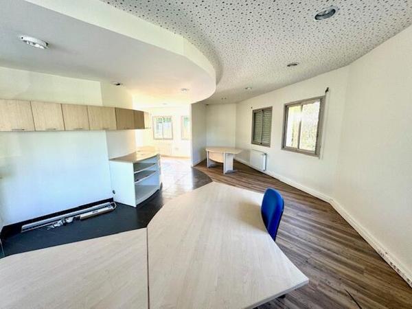 Local d'activité idéalement situé ST BRIEUC