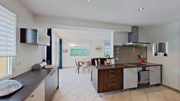 Maison 5 pièces - 145 m² Bien prestige