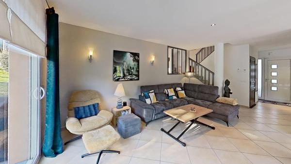 Maison 5 pièces - 145 m² Bien prestige