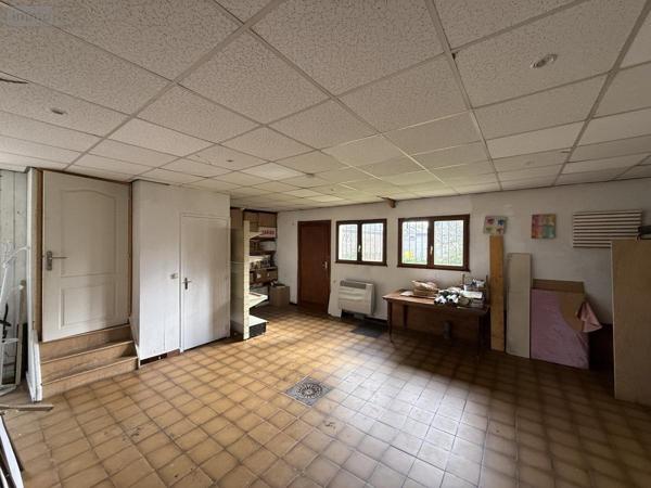 Fonds et/ou murs commerciaux à vendre à Corbie dans la Somme (80800), ref : 80121-2835