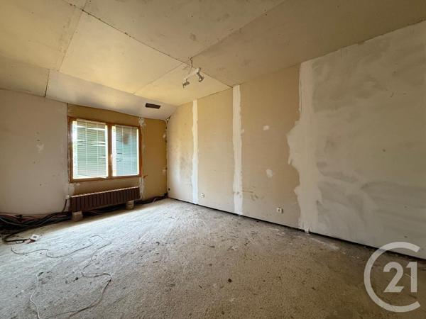 Maison à vendre  3 pièces - 124 m2 ST SEROTIN - 89