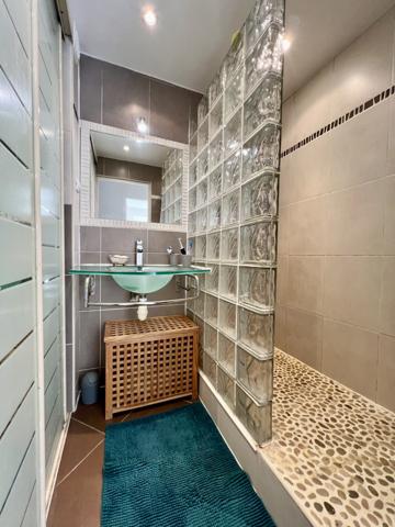 Chilly-Mazarin (91380) Appartement 88m2- dernier étage- balcon- cave - parking