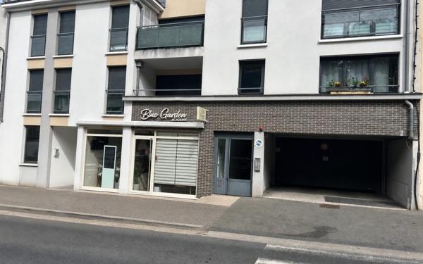 Stationnement à vendre