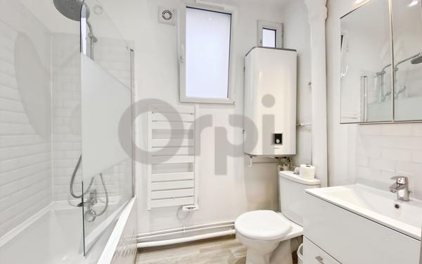Appartement à louer    2 pièces • 39,98 m2 Paris 20